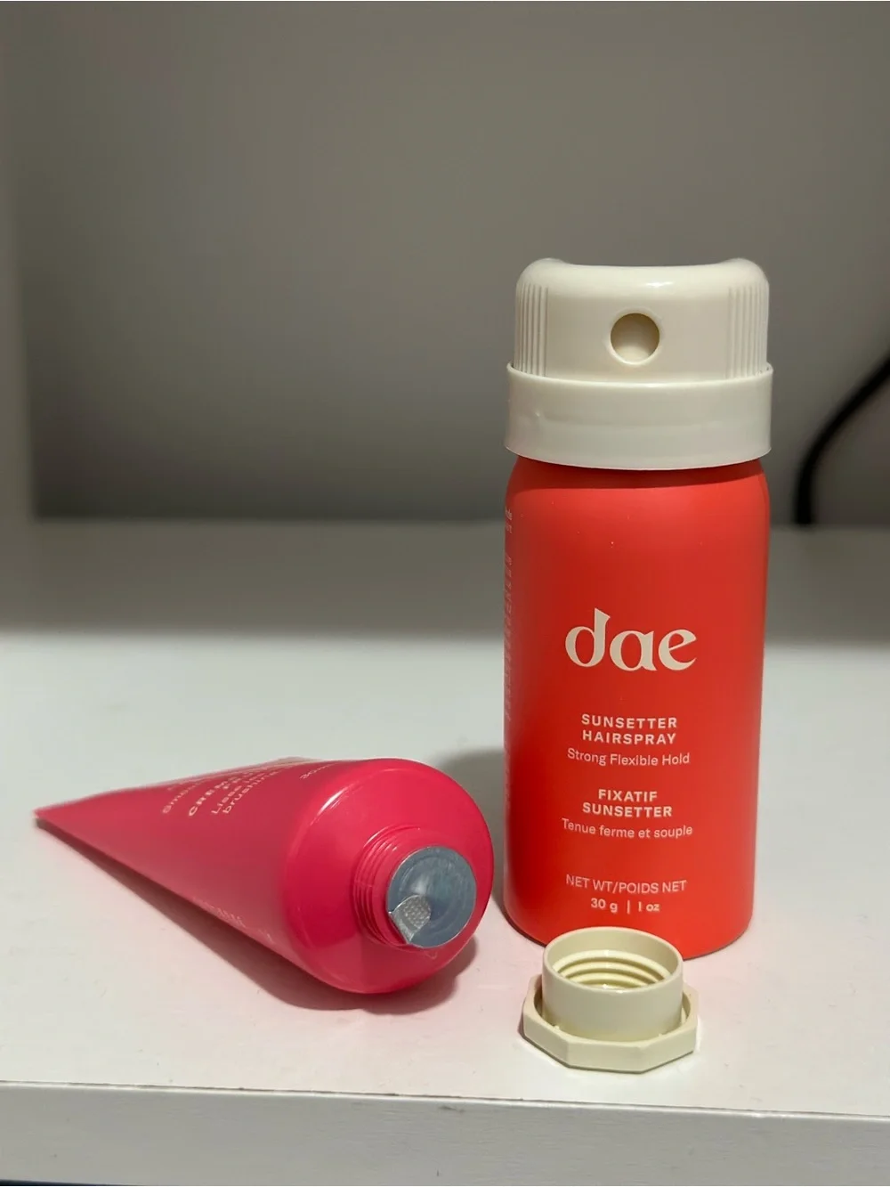 DAE HAIR STYLING CREAM & SUNSETTER HAIRSPRAY TRAVEL SIZE